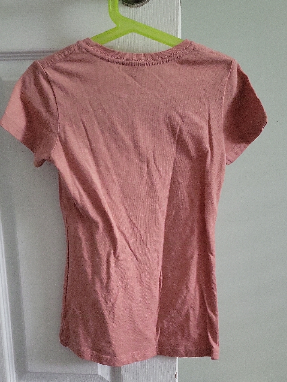 The Dude Abides Pink Graphic Tee - Picture 5 of 5